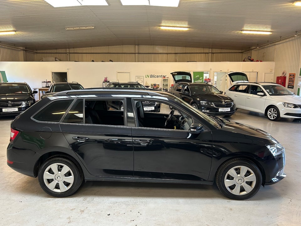 Skoda Fabia 1,0 TSi 110 Ambition Combi DSG 5d