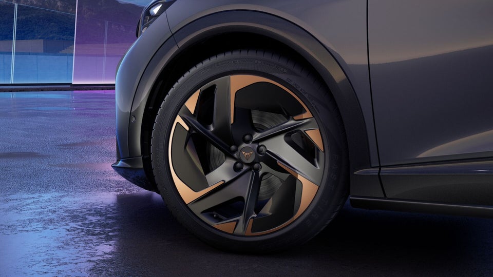 Cupra Tavascan 77 Adrenaline 5d