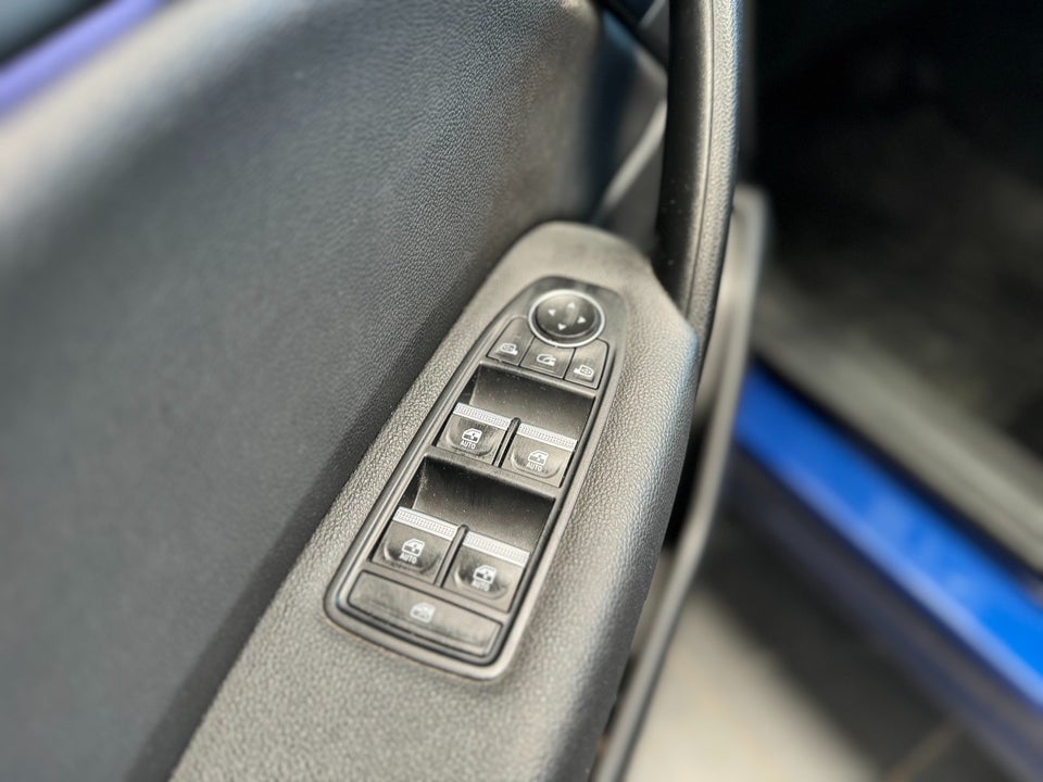Renault Captur 1,6 E-Tech Intens 5d