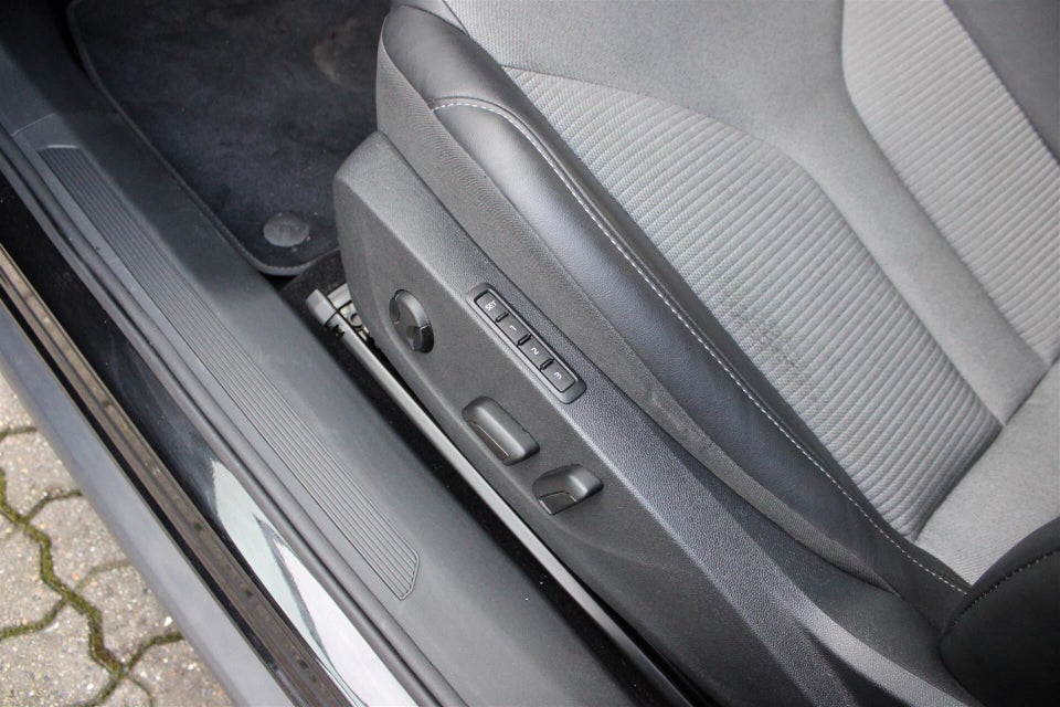 Skoda Enyaq 60 iV Premium 5d