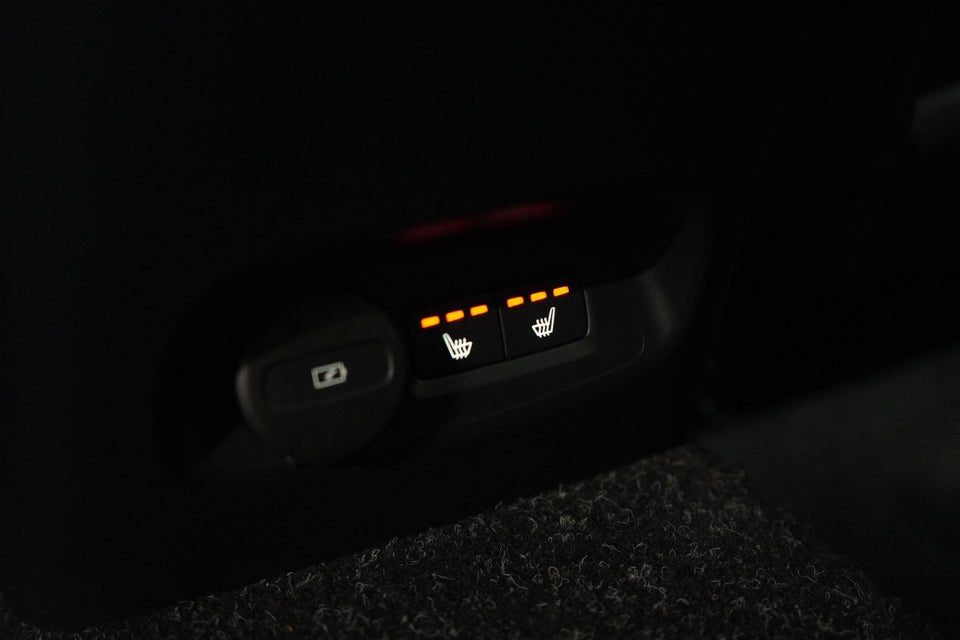 Volvo XC40 P6 ReCharge Plus 5d