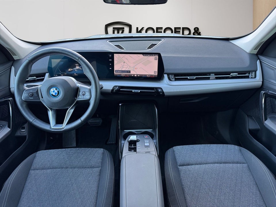 BMW iX1 eDrive20 X-Line 5d