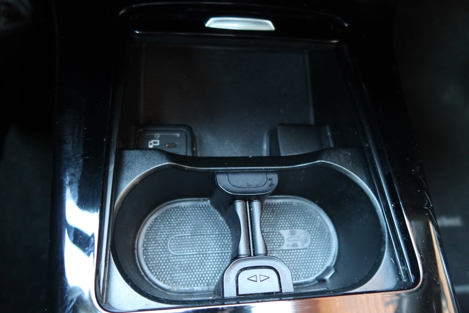 Mercedes A200 1,3 Progressive aut. 5d