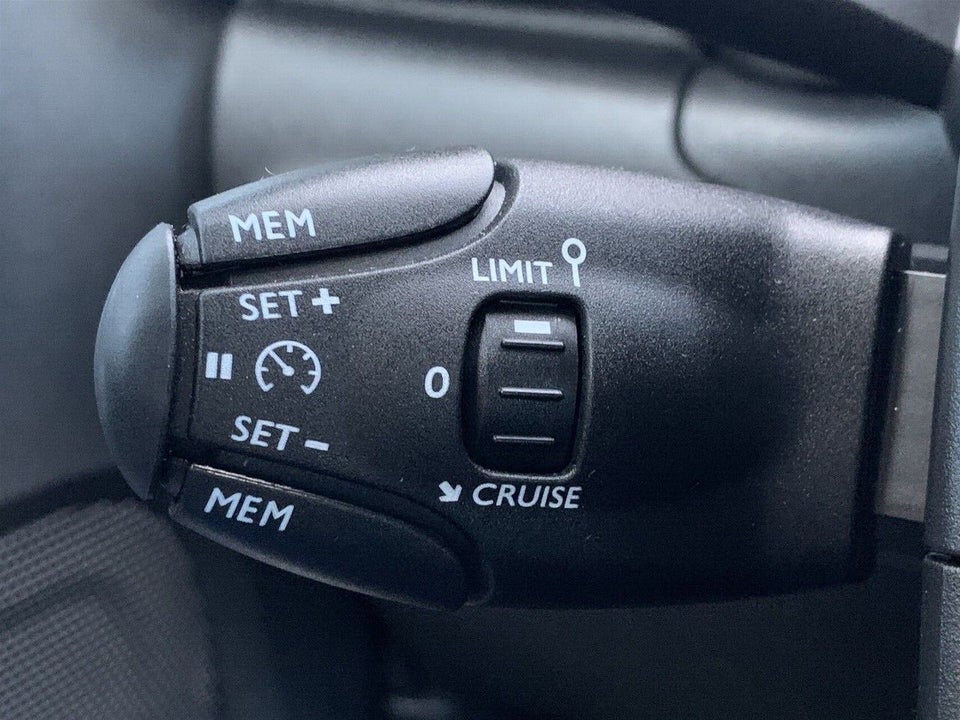 Citroën C3 1,2 PureTech 83 Impress 5d