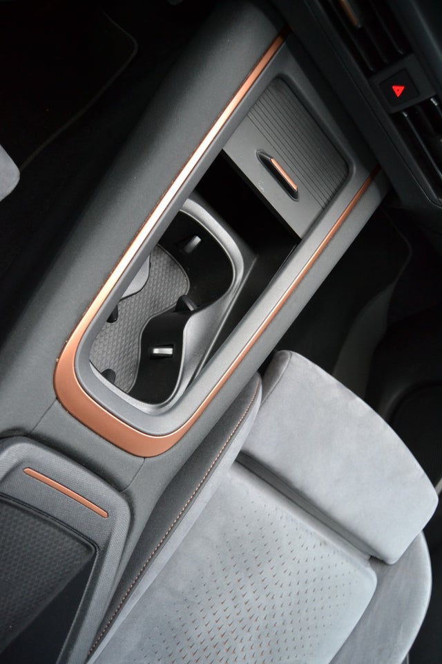 Cupra Born 58 Dinamica Pack High 5d