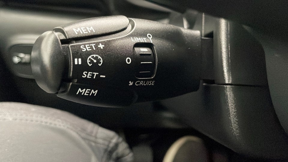 Citroën C3 1,2 PureTech 83 Shine 5d