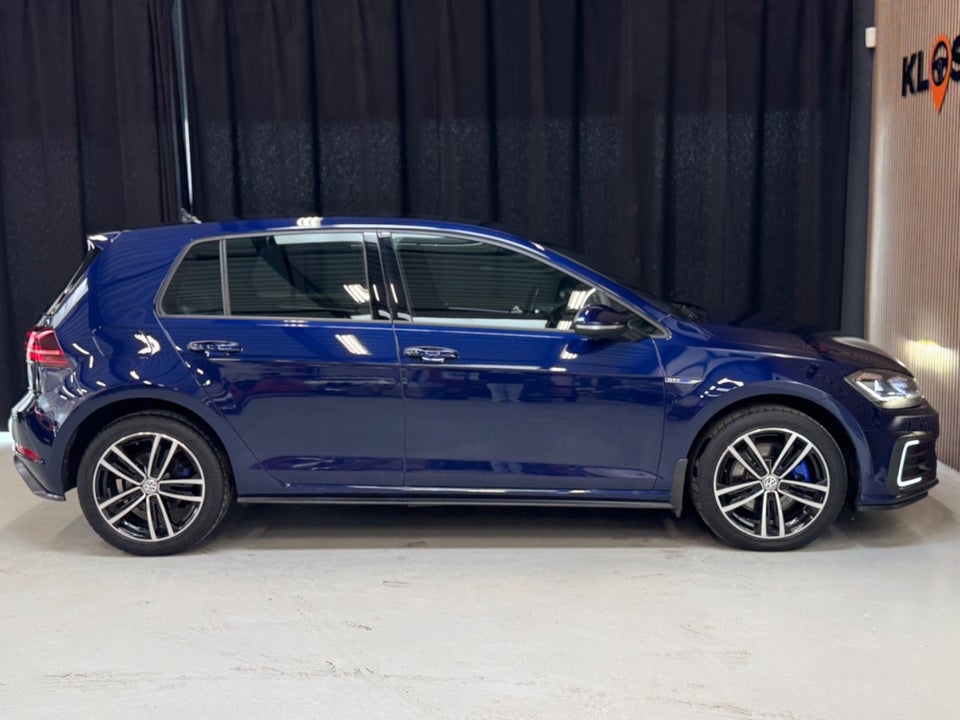 VW Golf VII 1,4 GTE DSG 5d