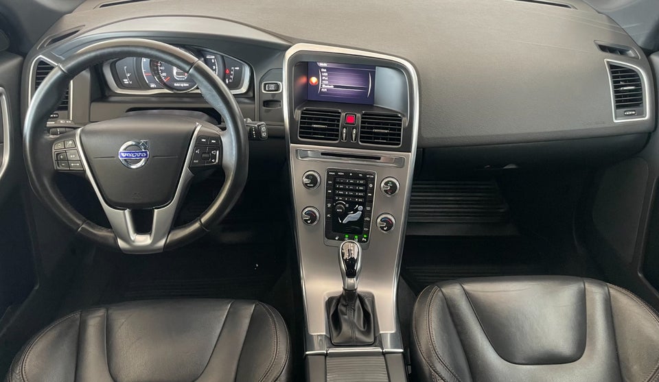 Volvo XC60 2,0 D4 190 Summum aut. 5d