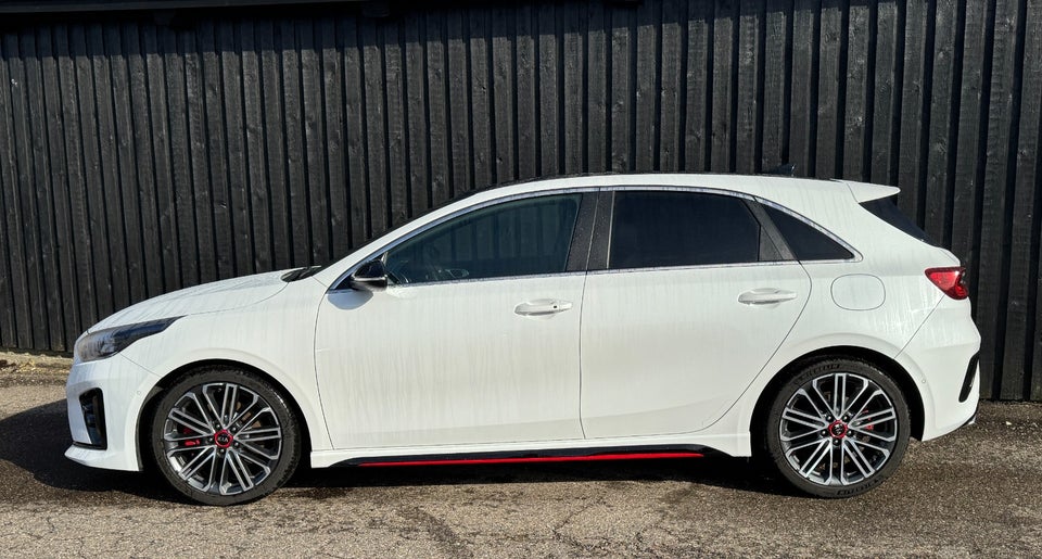 Kia Ceed 1,6 T-GDi GT DCT 5d