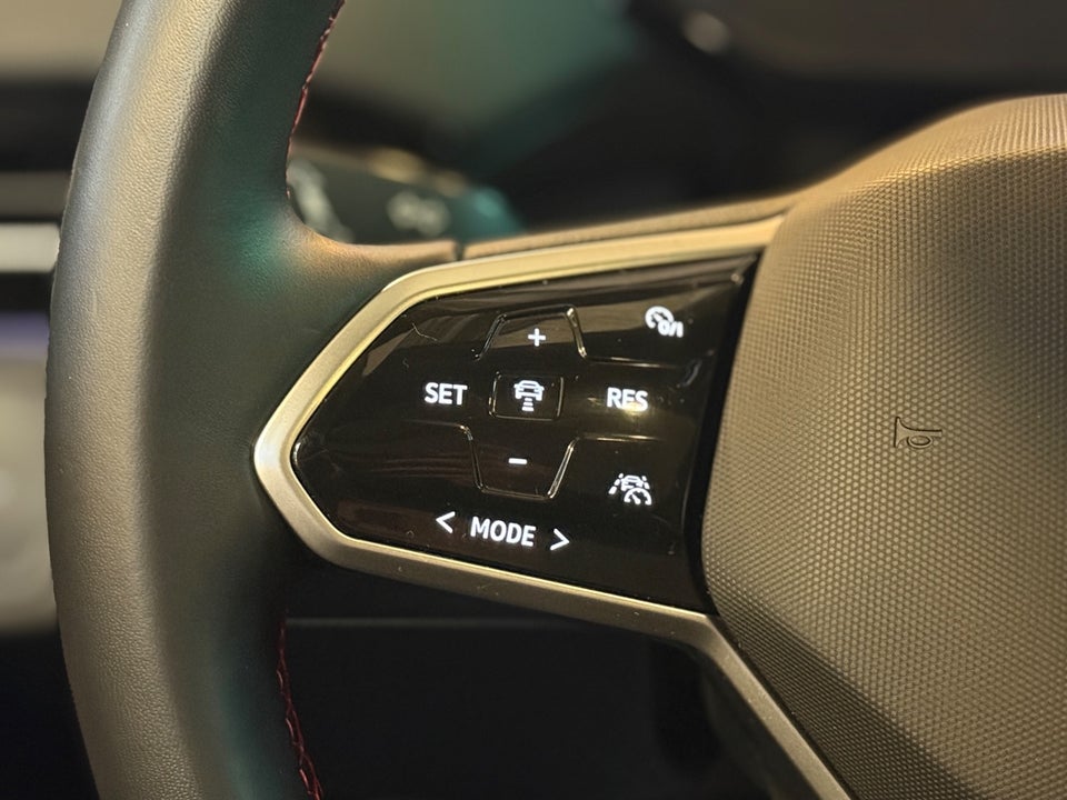 VW ID.5 77 GTX 75 Years Edition 4Motion 5d