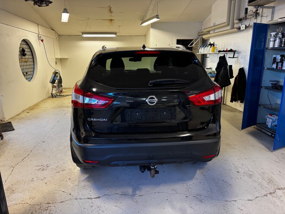 Nissan Qashqai 1,2 Dig-T 115 Tekna 5d