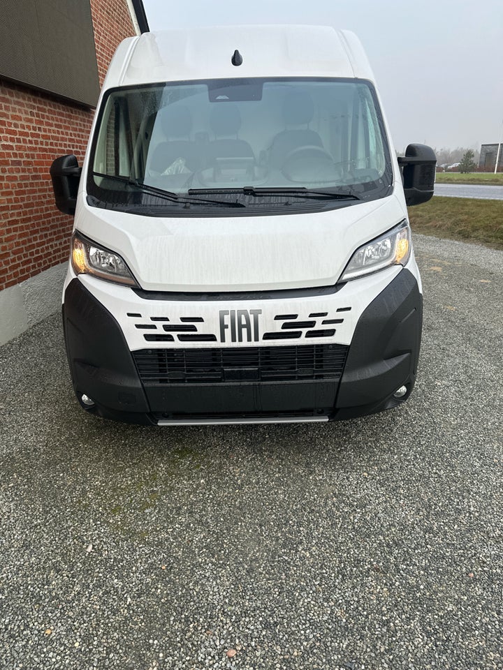 Fiat Ducato 35 Maxi 2,2 MJT 180 Kassevogn L2H2 Pro aut.