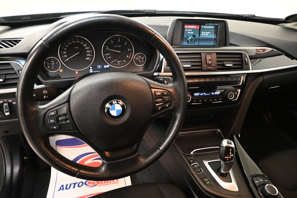 BMW 320d 2,0 Touring Advantage aut. 5d