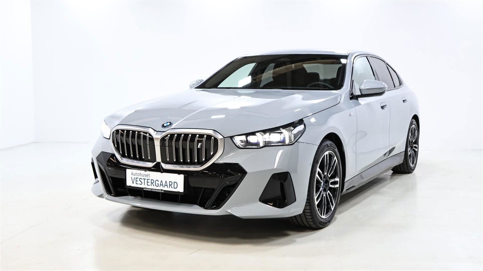 BMW i5 eDrive40 M-Sport 4d