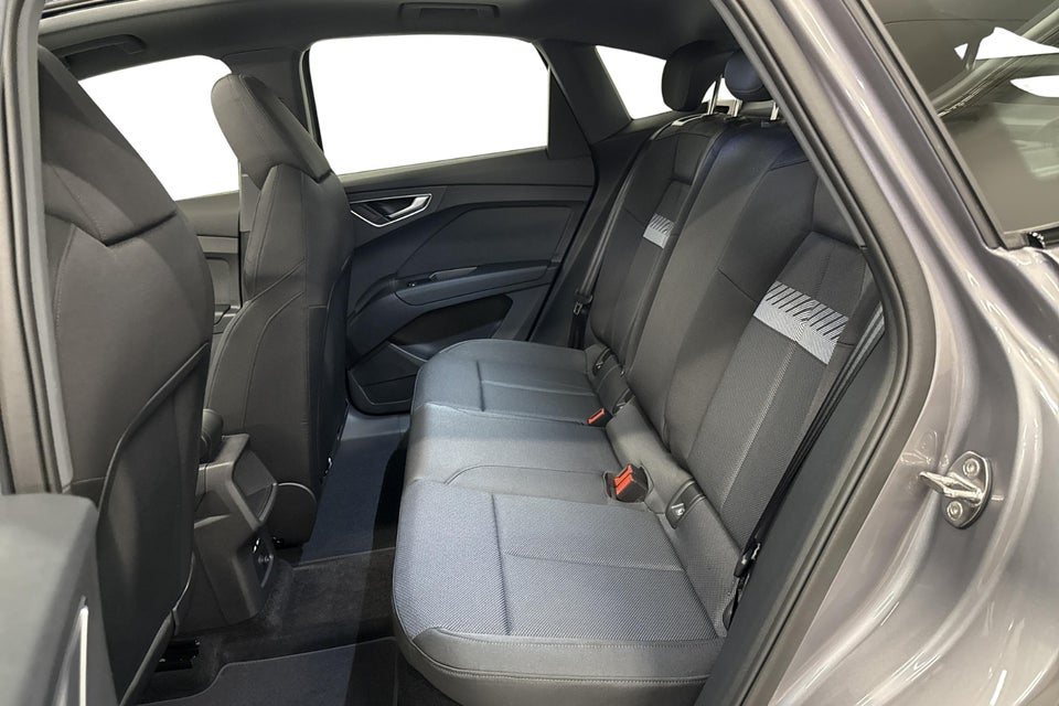 Audi Q4 e-tron 45 S-line Edition Sportback 5d