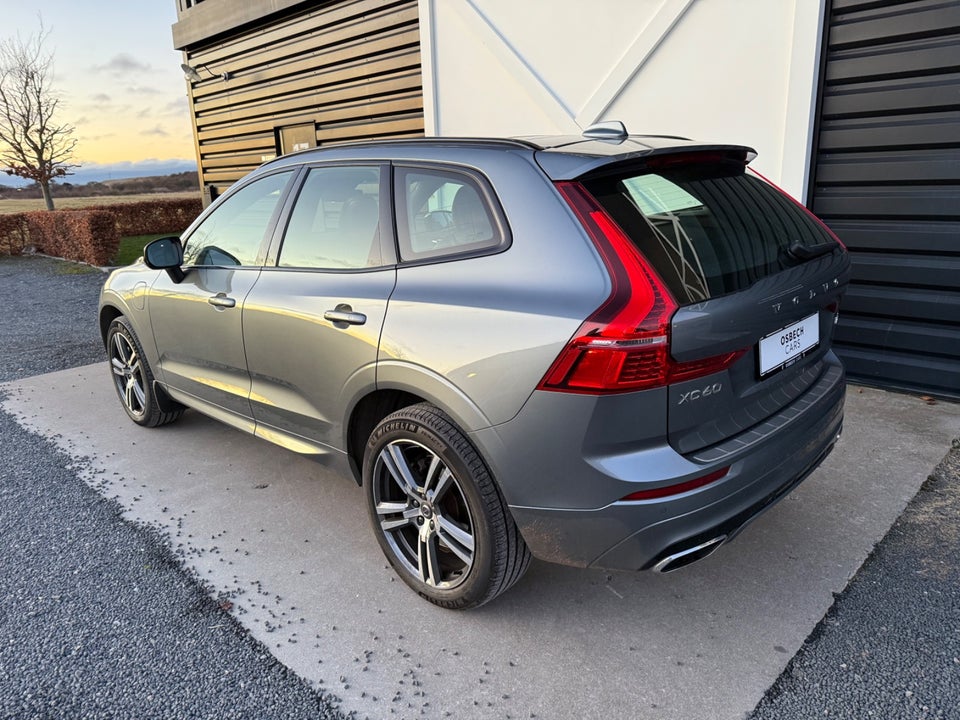 Volvo XC60 2,0 T8 390 R-Design aut. AWD 5d