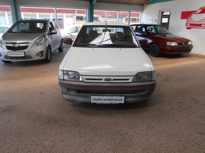 Annonce: Ford Orion 1,6i CL - Pris 50.000 kr.