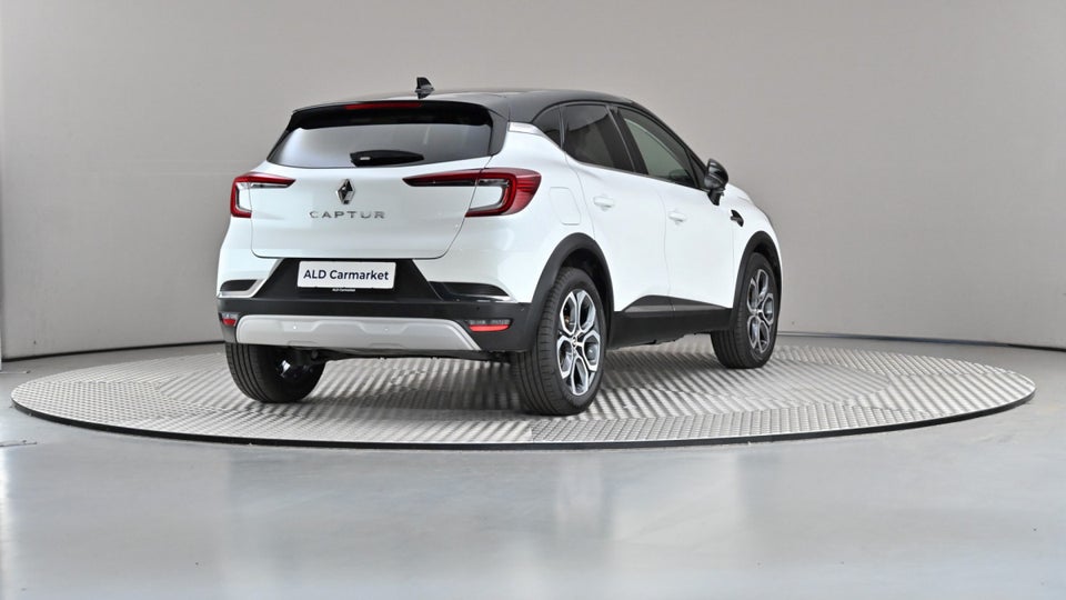 Renault Captur 1,3 TCe 140 Techno EDC 5d