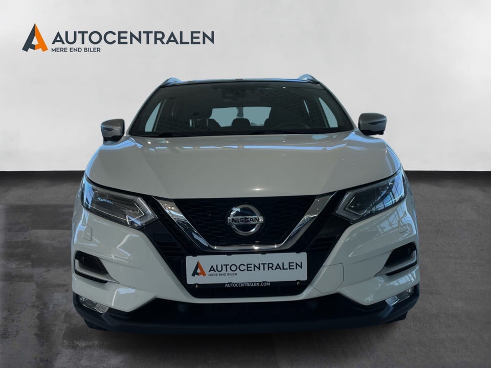 Nissan Qashqai 1,6 Dig-T 163 Tekna+ 5d