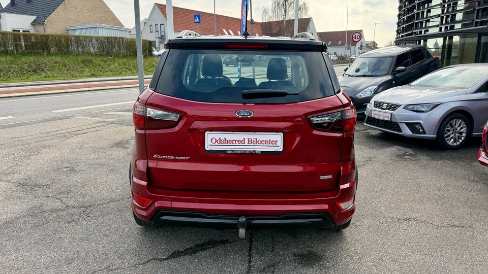 Ford EcoSport 1,5 TDCi 100 ST-Line Black 5d