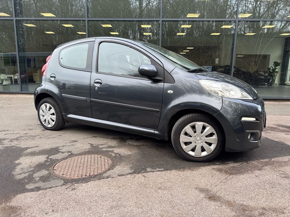 Peugeot 107 1,0 Champion Air 5d