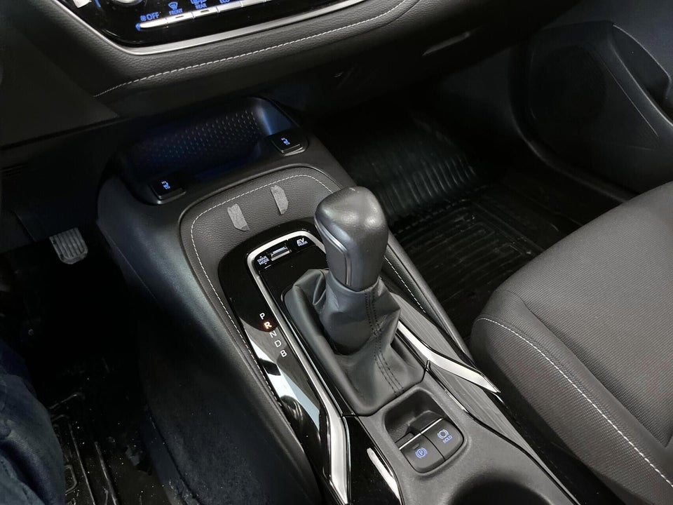 Toyota Corolla 1,8 Hybrid Active Smart Touring Sports MDS 5d