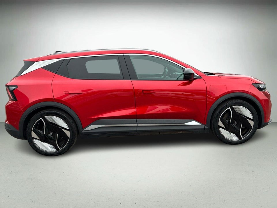 Renault Scenic E-Tech 87 Iconic 5d