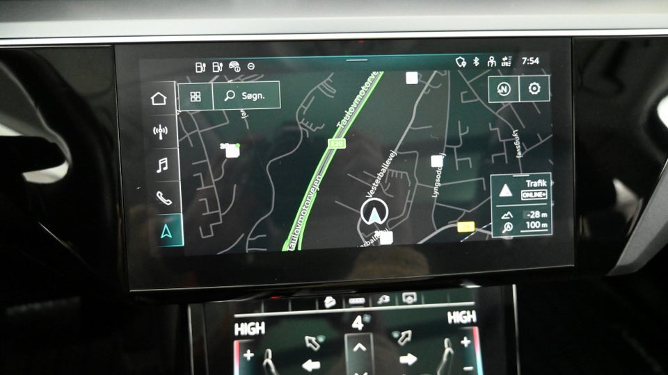 Audi Q8 e-tron 55 Prestige quattro 5d