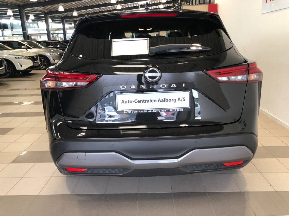 Nissan Qashqai 1,3 mHEV N-Connecta X-tr. 5d