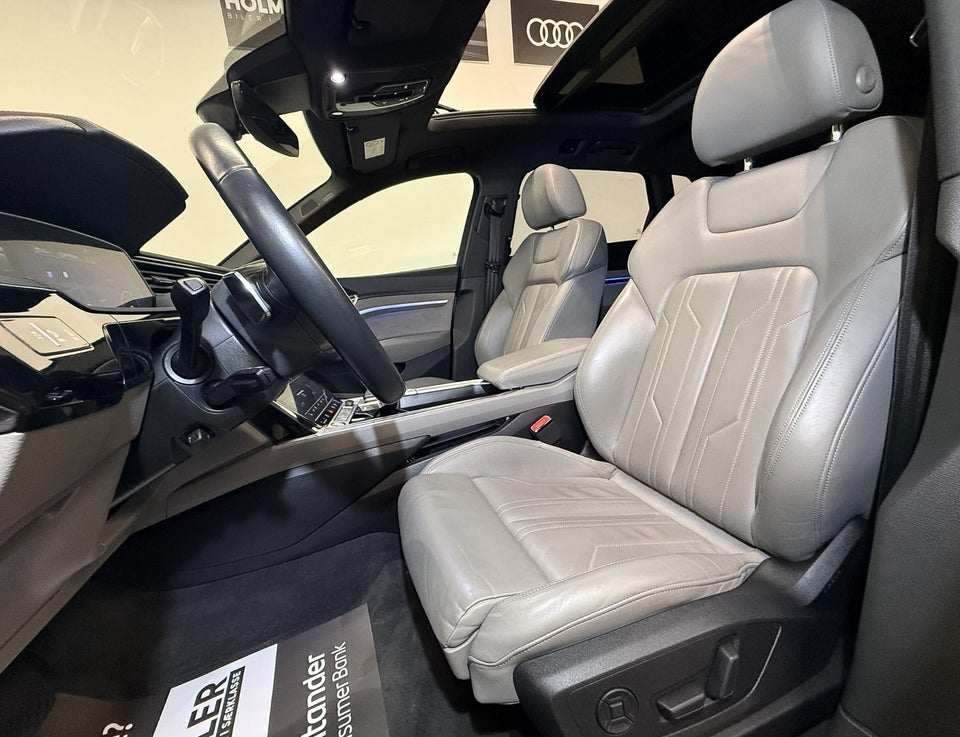 Audi e-tron 55 quattro 5d