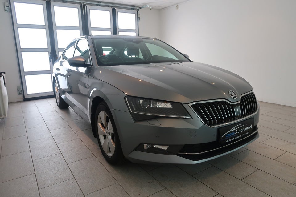 Skoda Superb 1,4 TSi 150 Style 5d