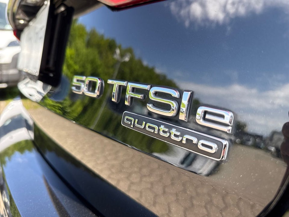 Audi A6 50 TFSi e Sport Prestige Avant quattro S-tr. 5d