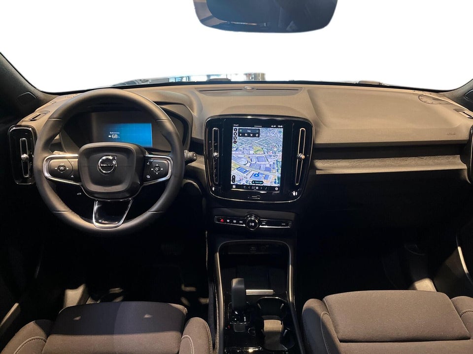 Volvo XC40 ReCharge Extended Range Plus 5d