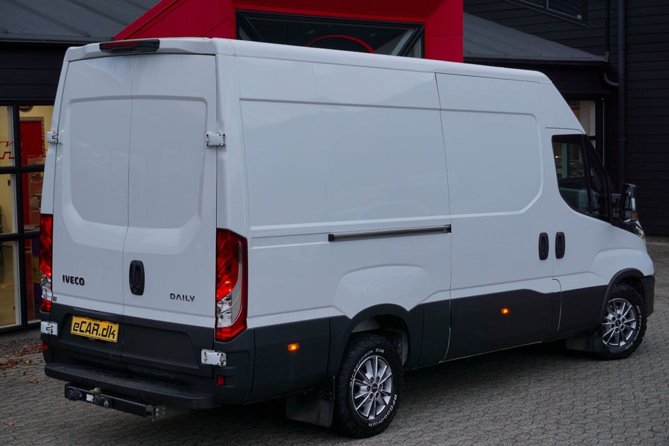 Iveco Daily 3,0 35S18 12m³ Van AG8