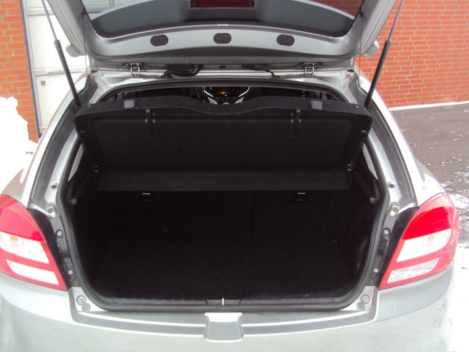 Suzuki Baleno 1,2 Dualjet Exclusive Hit 5d