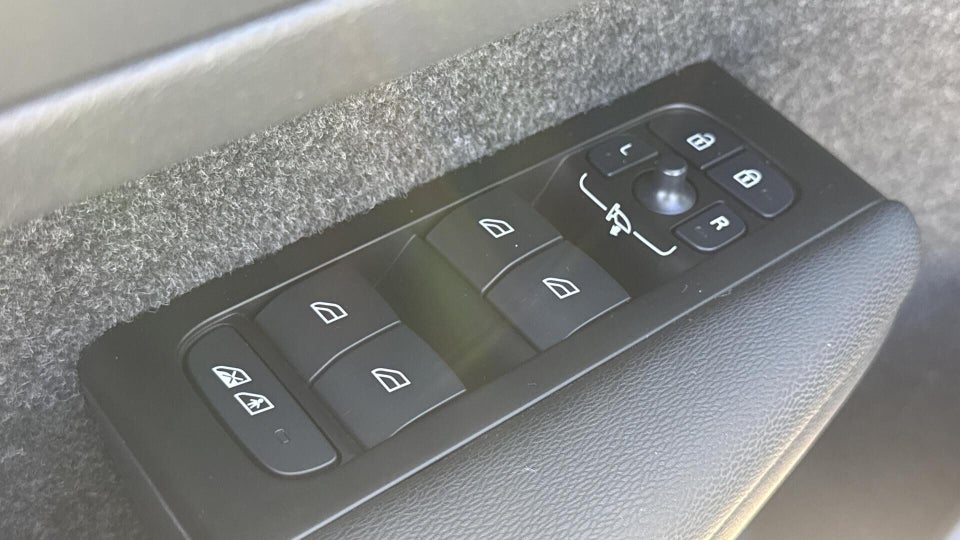 Volvo XC40 P8 ReCharge Twin Pro 5d