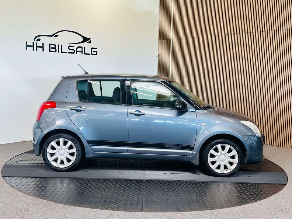 Suzuki Swift 1,3 GL-J 4WD 5d