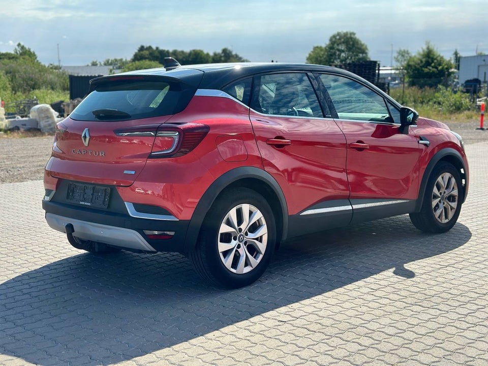 Renault Captur 1,6 E-Tech Intens 5d