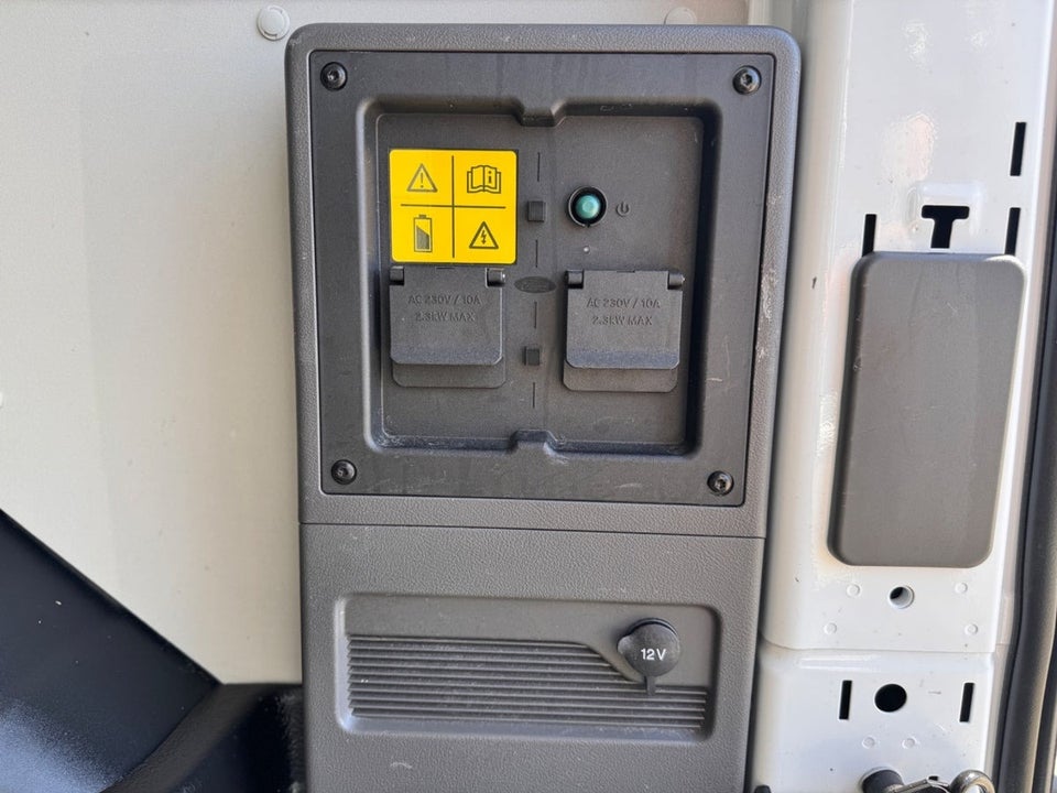 Ford E-Transit 350 L2 Van 68 Trend H2 RWD