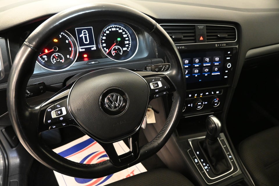 VW Golf VII 1,5 TSi 150 Comfortline Connect Variant DSG 5d