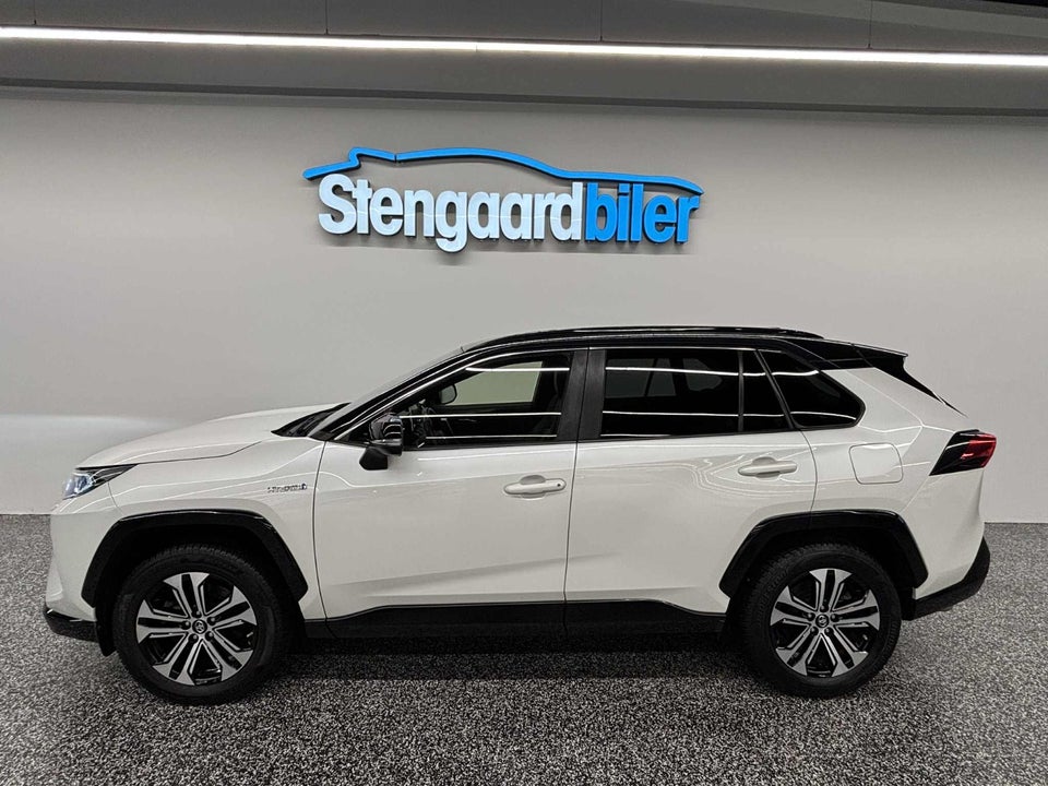 Toyota RAV4 2,5 Hybrid H3 Style Smart MDS 5d