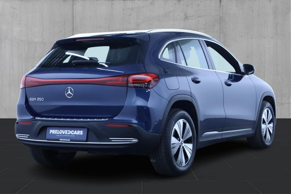Mercedes EQA250 Progressive 5d