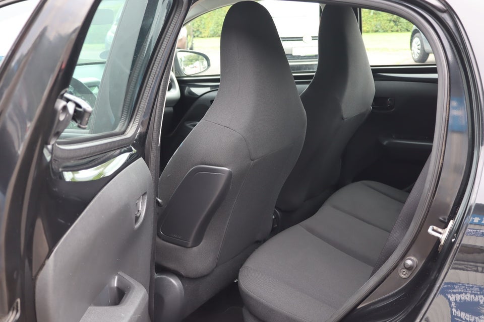 Peugeot 108 1,0 e-VTi 69 Allure 5d