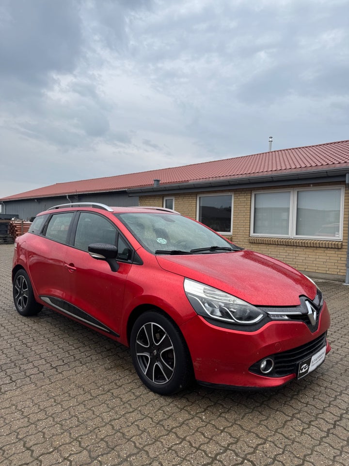 Renault Clio IV 0,9 TCe 90 Dynamique Sport Tourer 5d