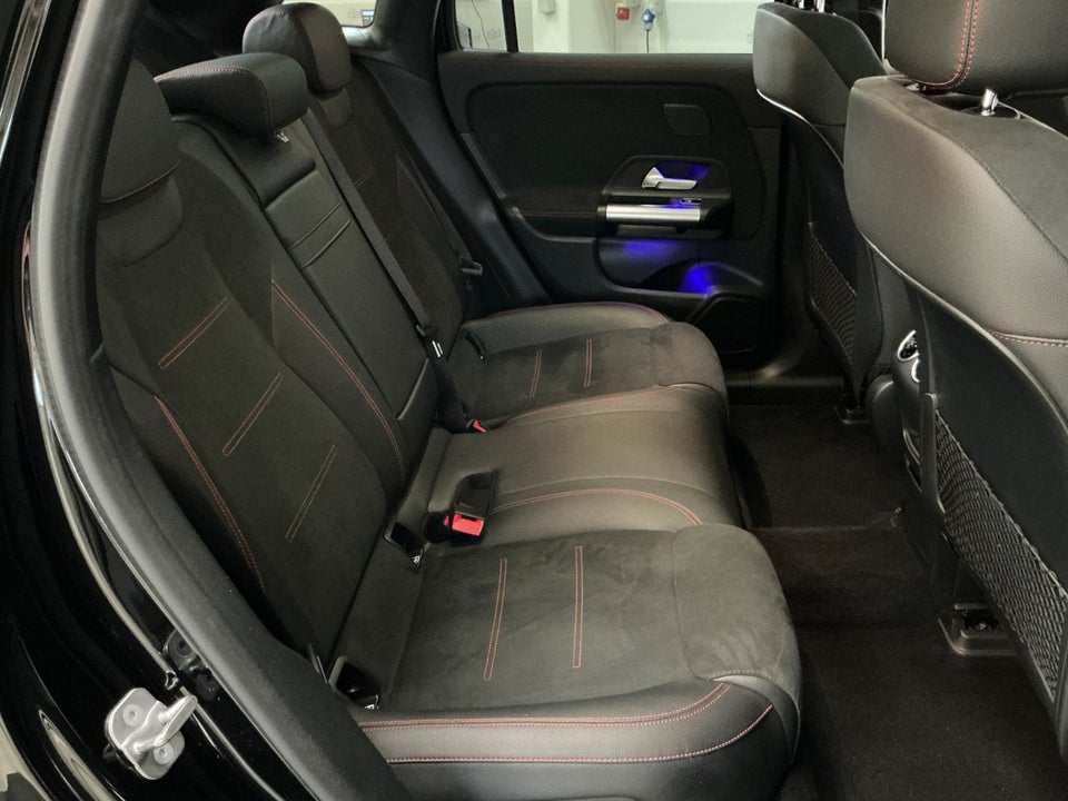 Mercedes EQA350 AMG Line 4Matic 5d