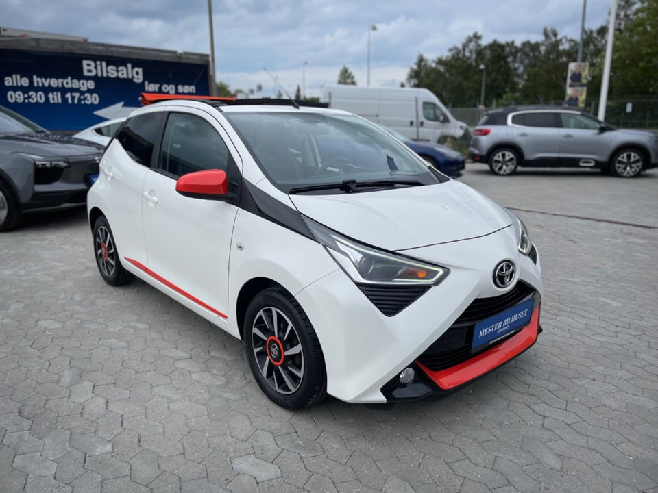 Toyota Aygo 1,0 VVT-i x-sky 5d