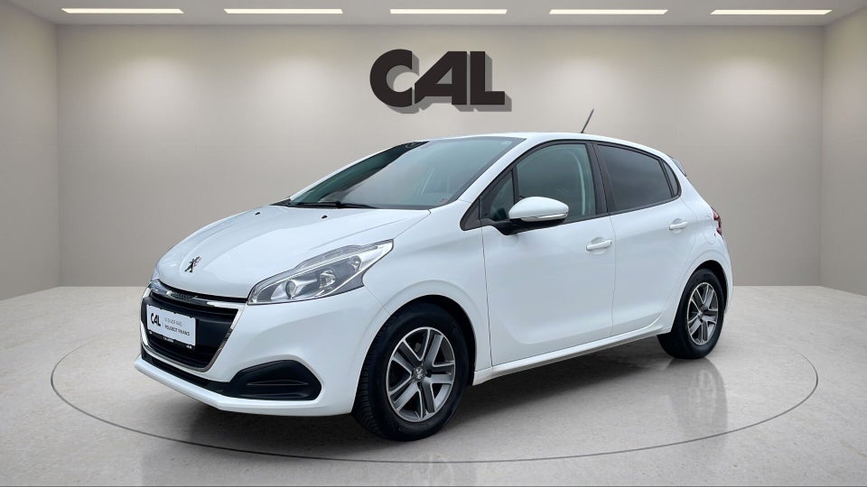 Peugeot 208 1,2 VTi 82 Strike 5d