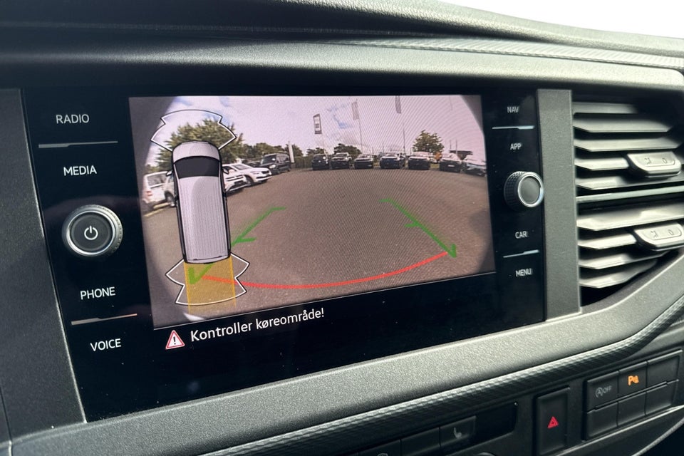 VW Transporter 2,0 TDi 150 Kassevogn DSG lang