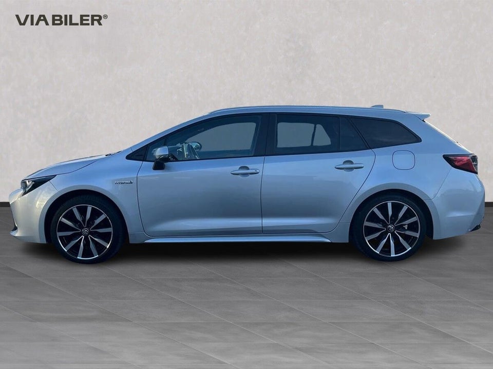 Toyota Corolla 2,0 Hybrid H3 Touring Sports MDS 5d