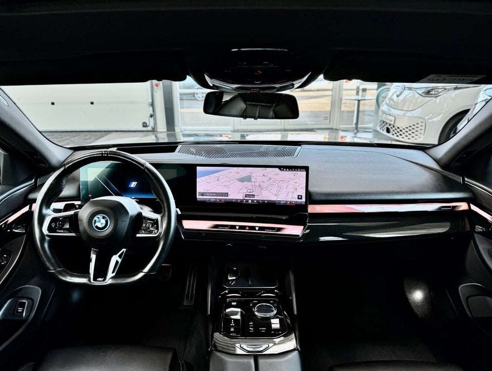 BMW i5 eDrive40 Touring Fully Charged M-Sport 5d